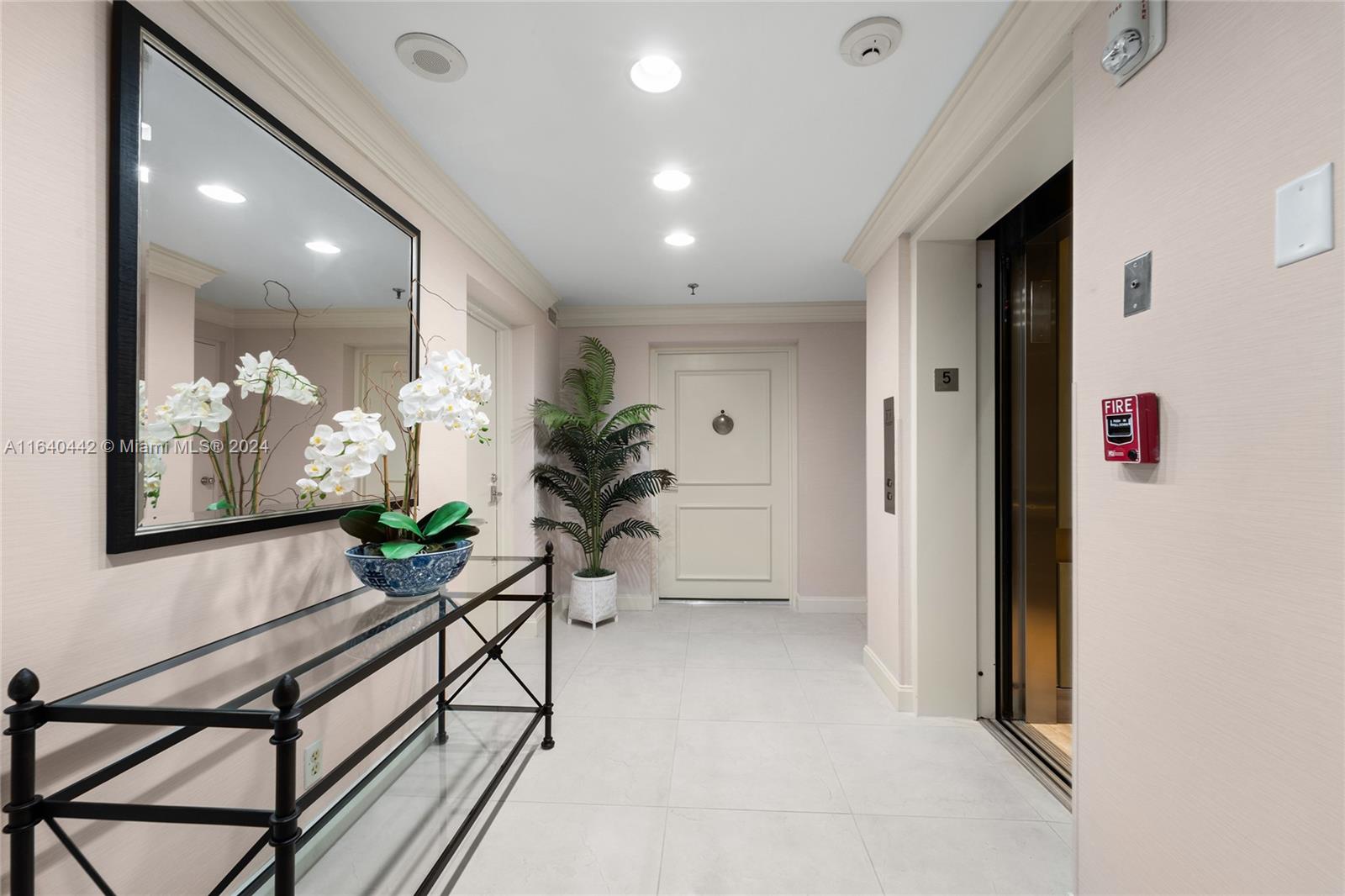 PASSAGES OF JUPITER ISLAN - Residential