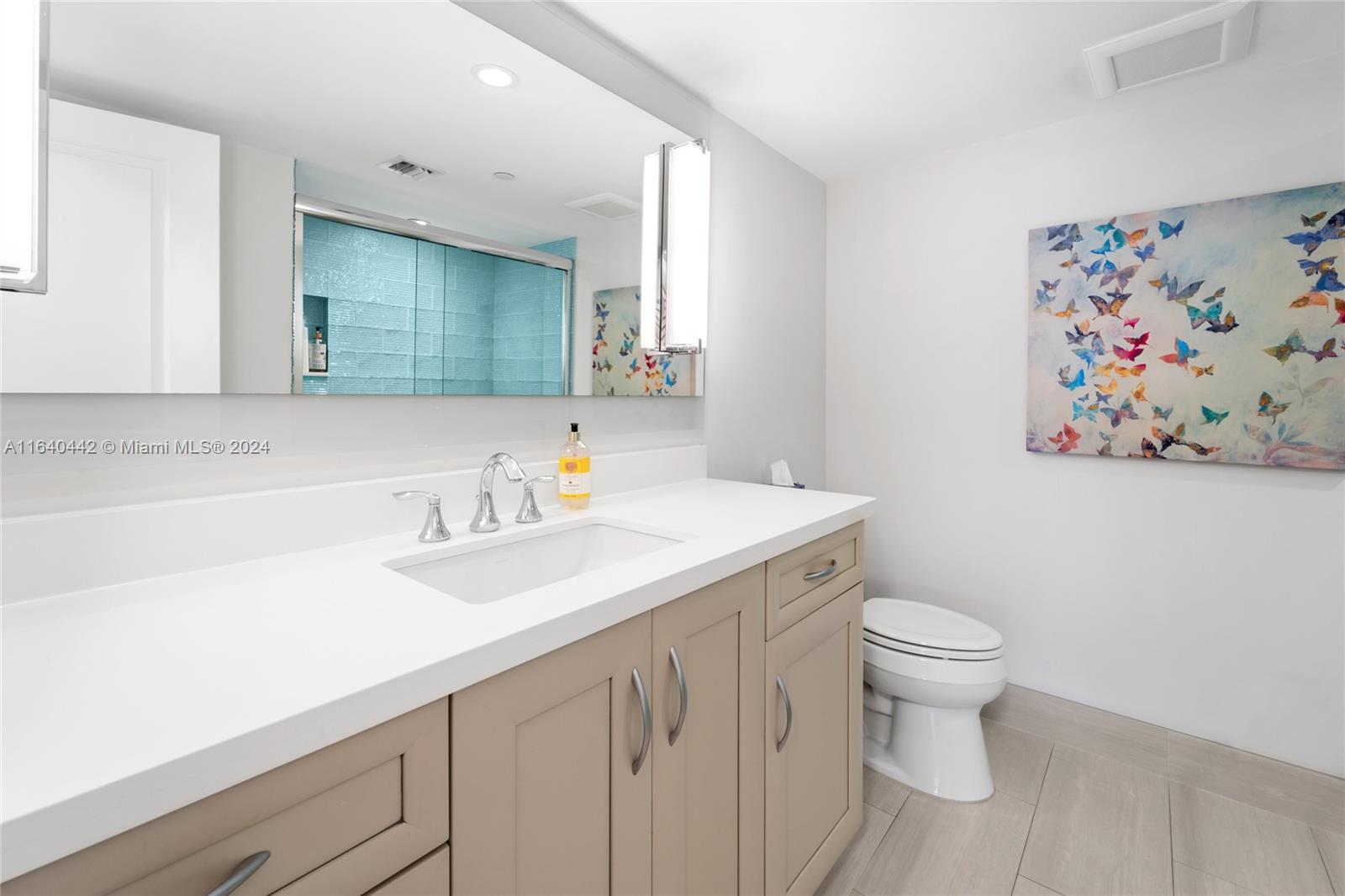 PASSAGES OF JUPITER ISLAN - Residential