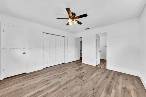 Townhouse in Coral Springs FL 11611 35th Ct Ct 37.jpg