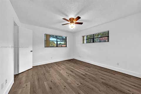 Townhouse in Coral Springs FL 11611 35th Ct Ct 30.jpg