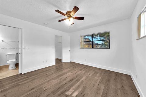 Townhouse in Coral Springs FL 11611 35th Ct Ct 31.jpg
