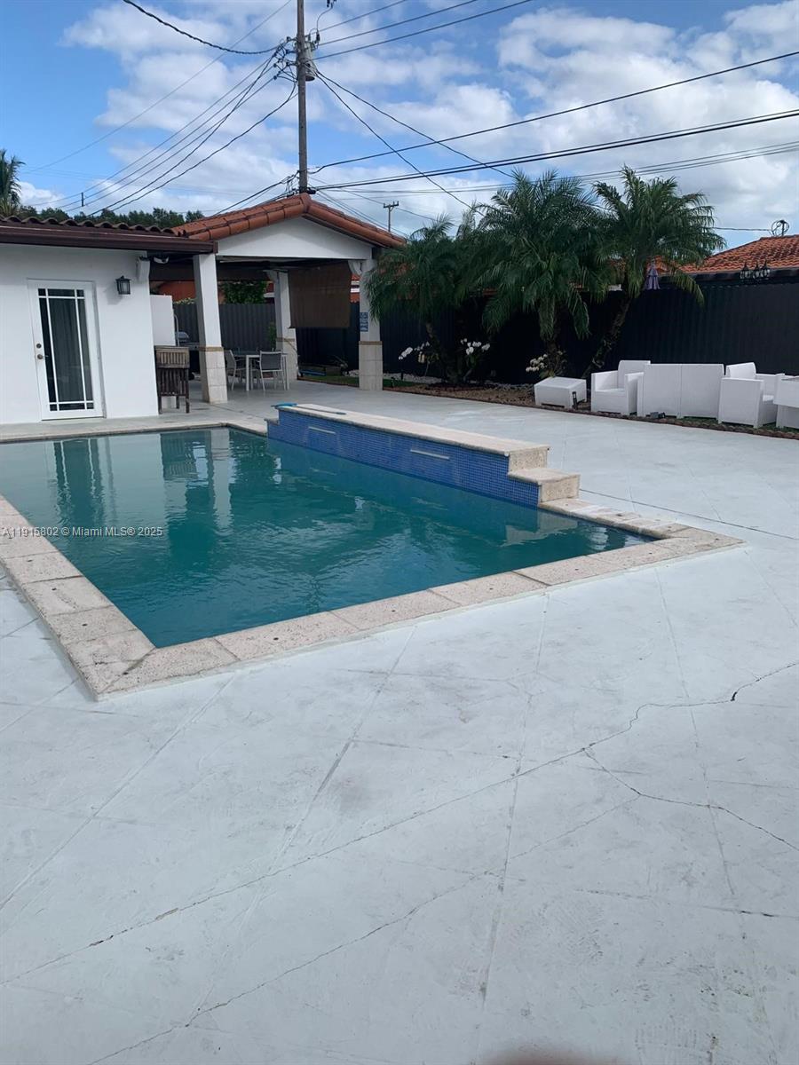 SUNRISE MNR - Residential Lease