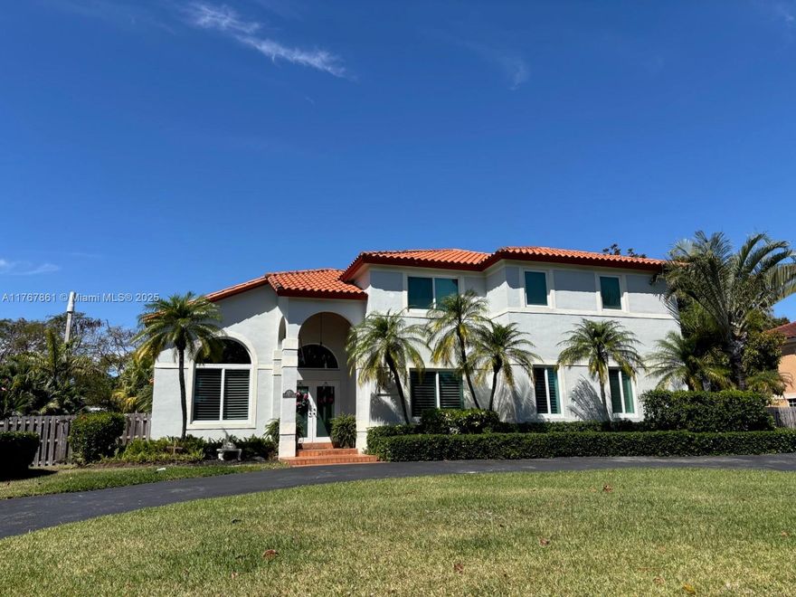 Fantastic opportunity to own this gorgeous mansion in Palmetto Bay.