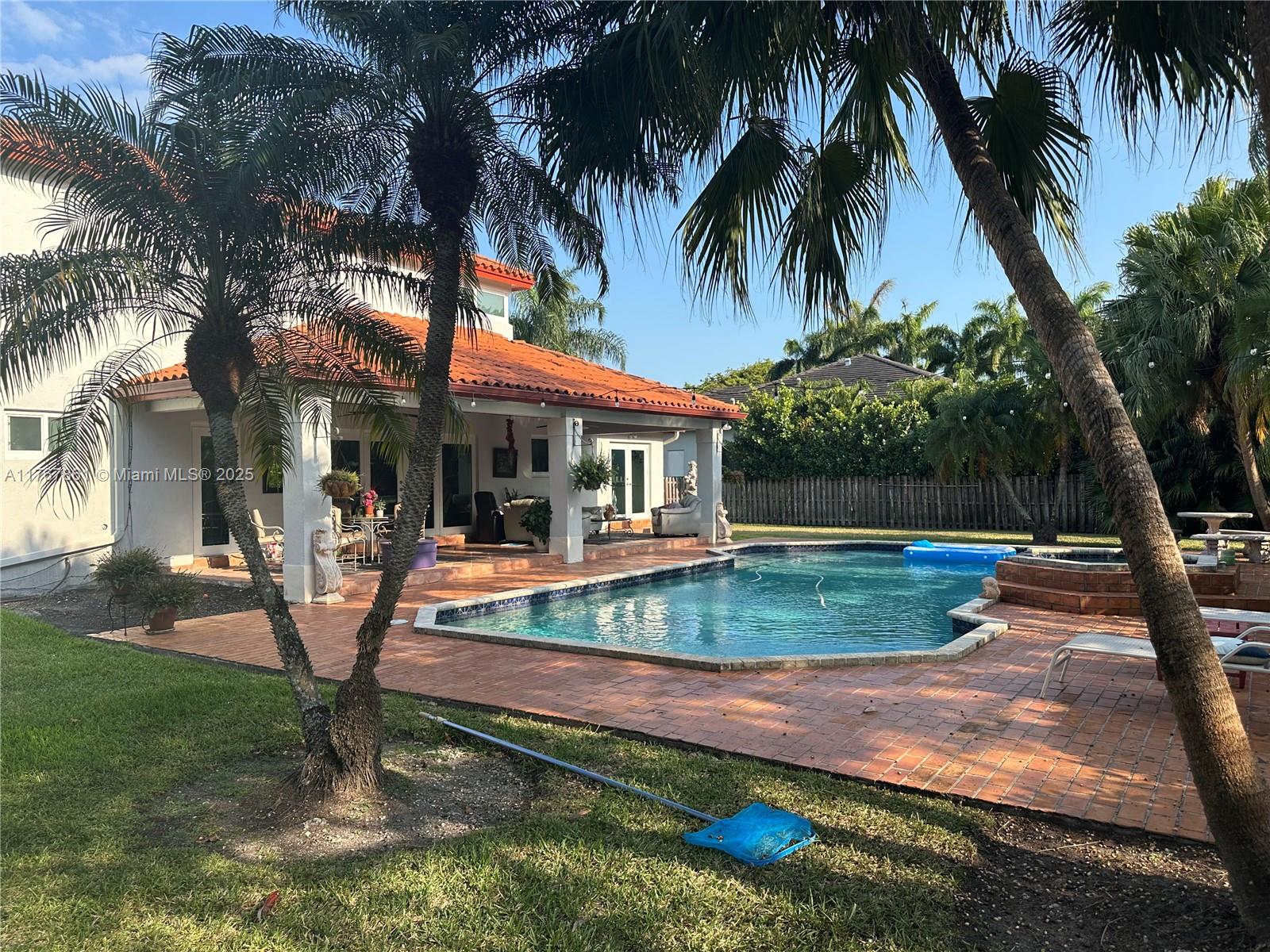 ALLISON ESTATES - Residential