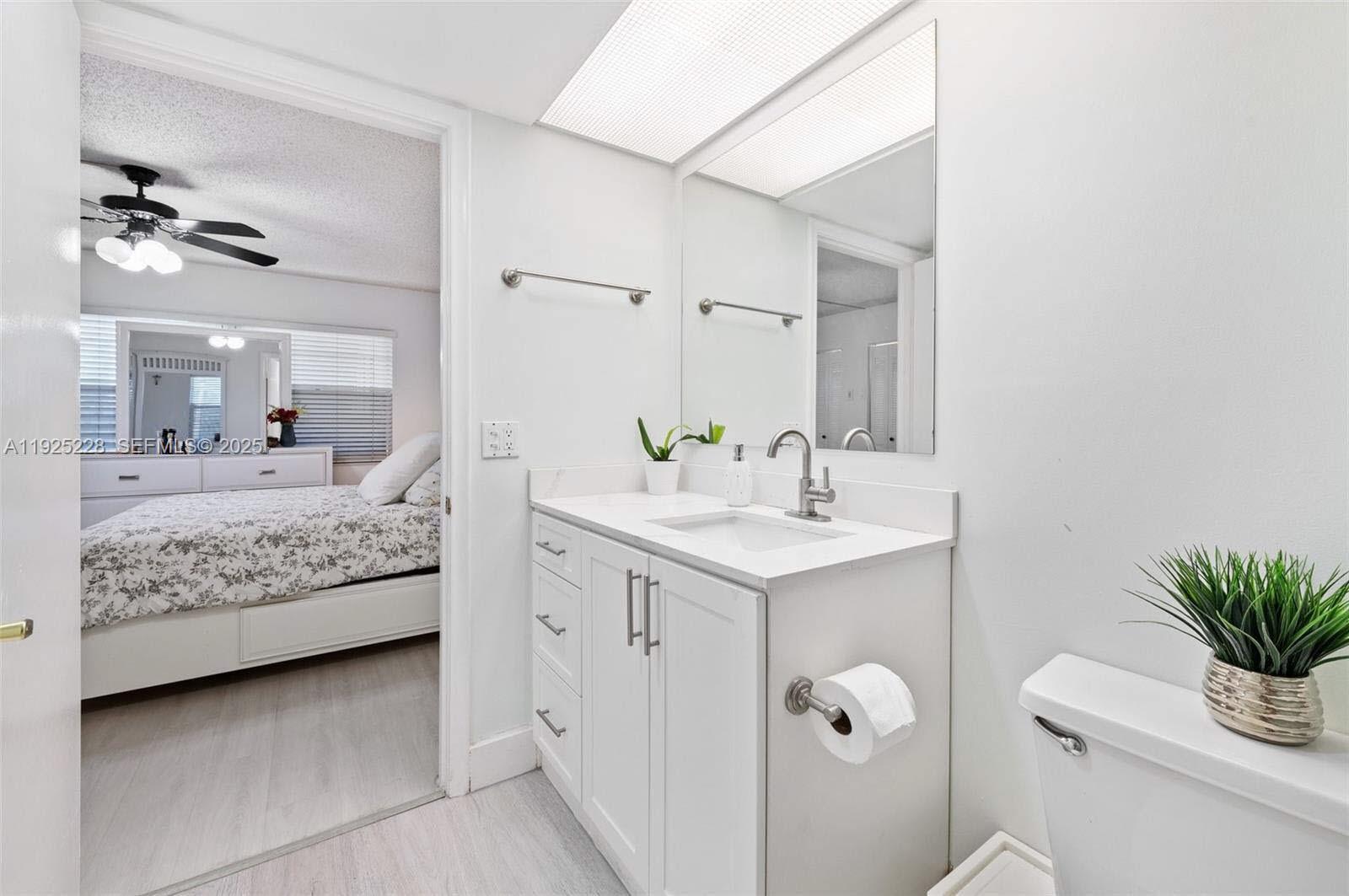 CAMBRIDGE AT CENTURY VILL - Residential