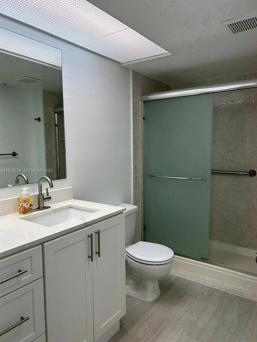 CAMBRIDGE AT CENTURY VILL - Residential