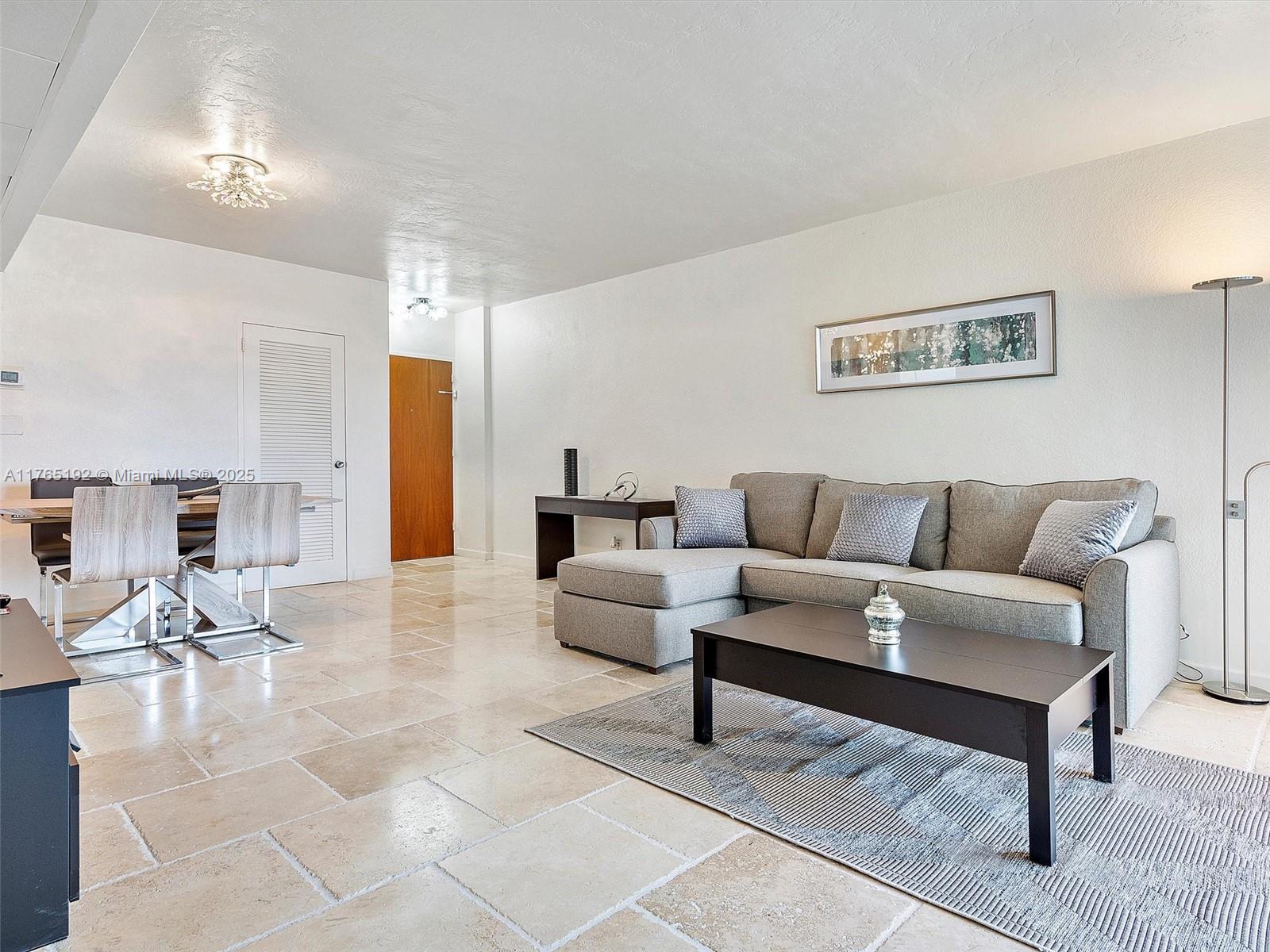 TIDES ON HOLLYWOOD BEACH - Residential Lease