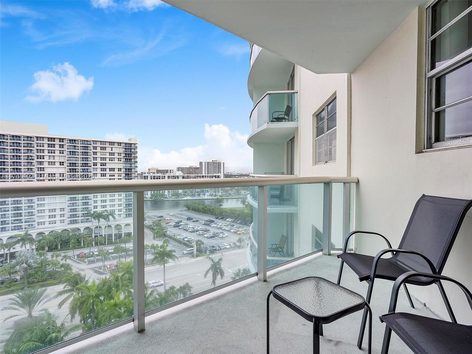 TIDES ON HOLLYWOOD BEACH - Residential Lease