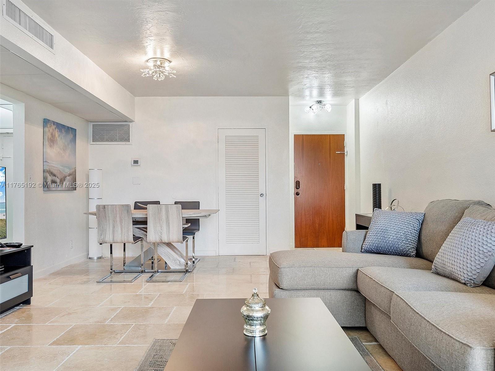 TIDES ON HOLLYWOOD BEACH - Residential Lease