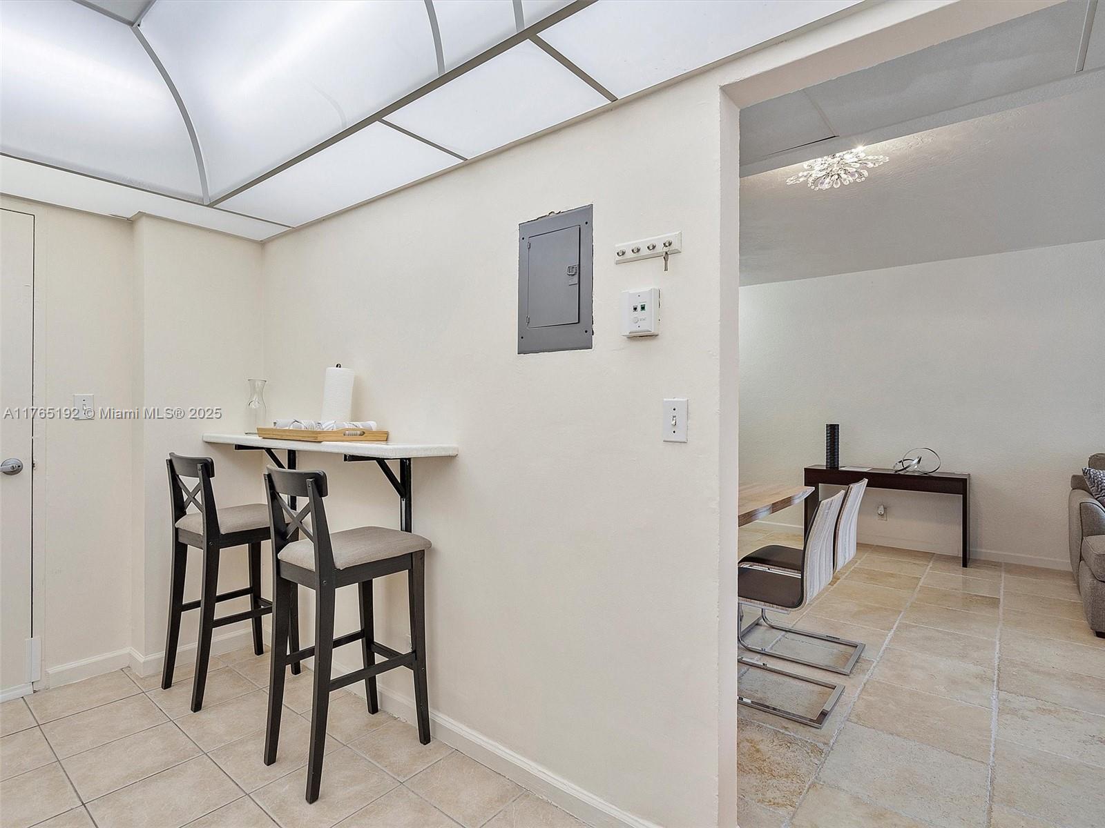 TIDES ON HOLLYWOOD BEACH - Residential Lease
