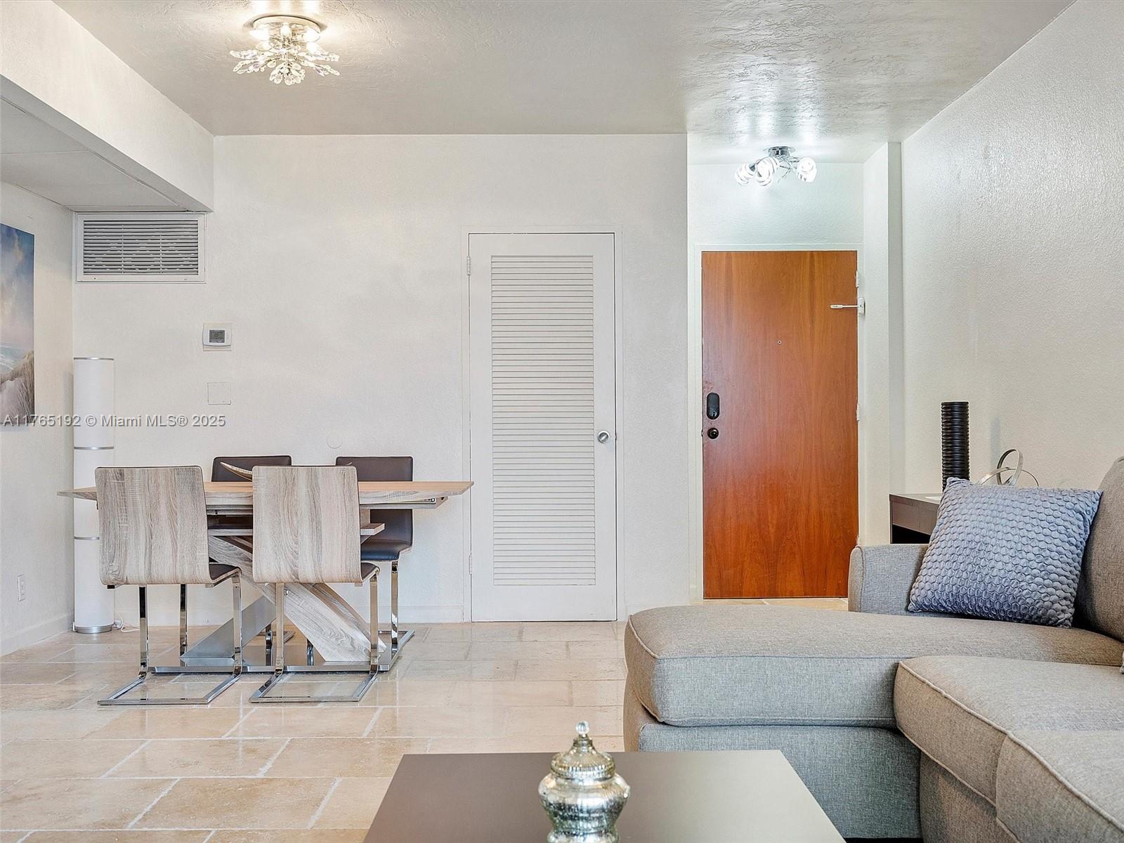 TIDES ON HOLLYWOOD BEACH - Residential Lease