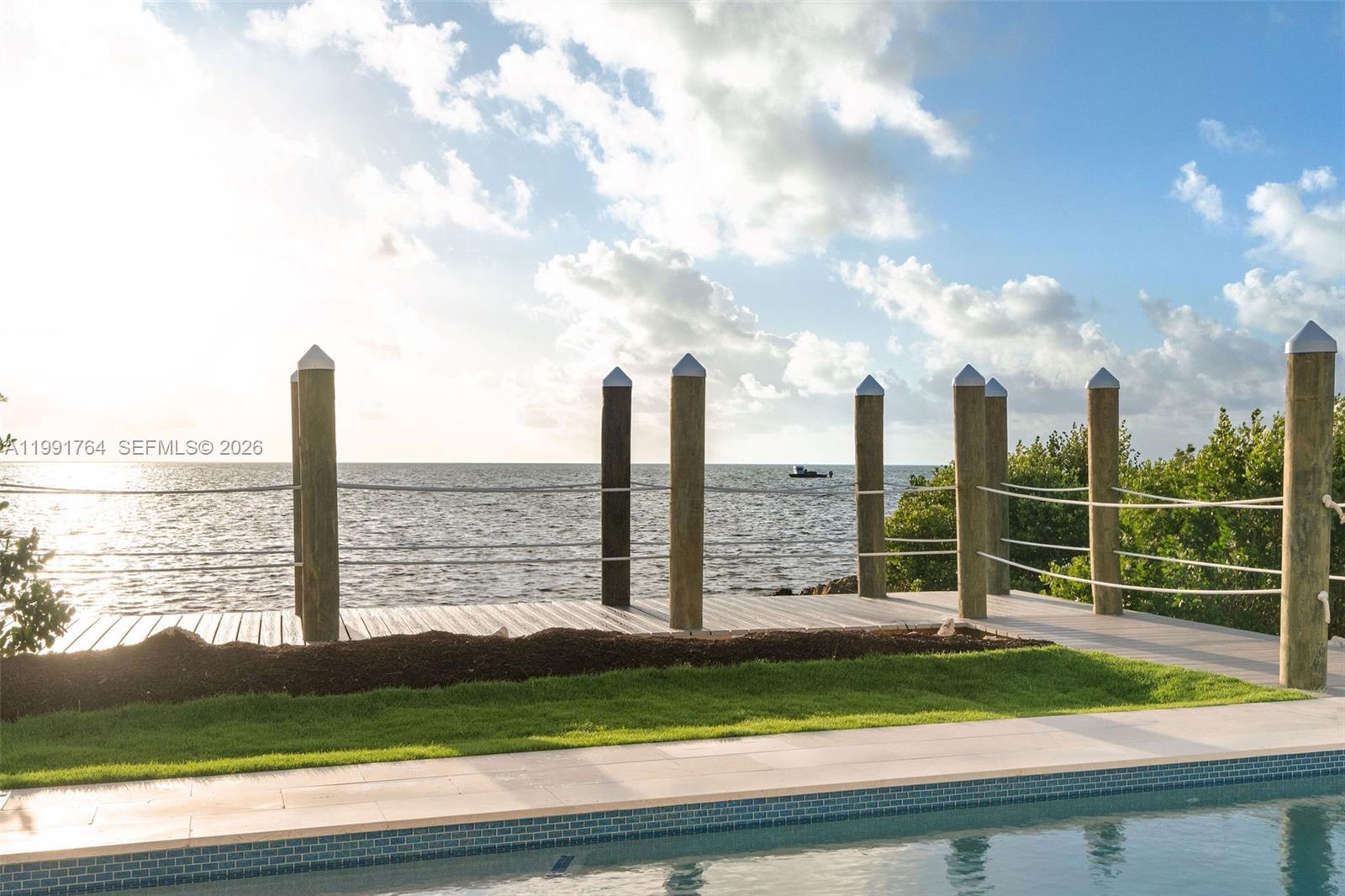 SUNRISE POINT REV RESUBD - Residential