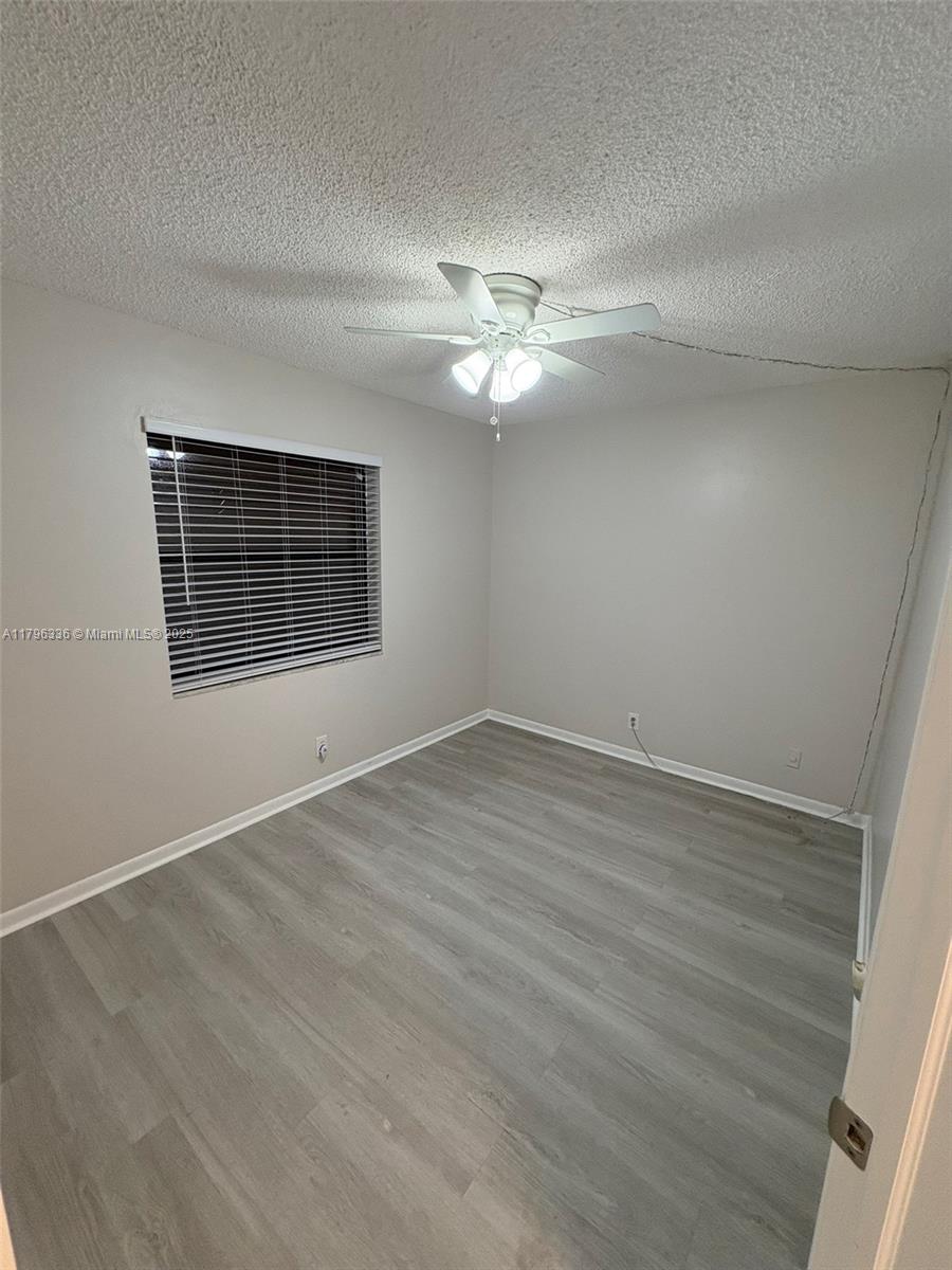 WATERS EDGE OF CORAL SPRI - Residential
