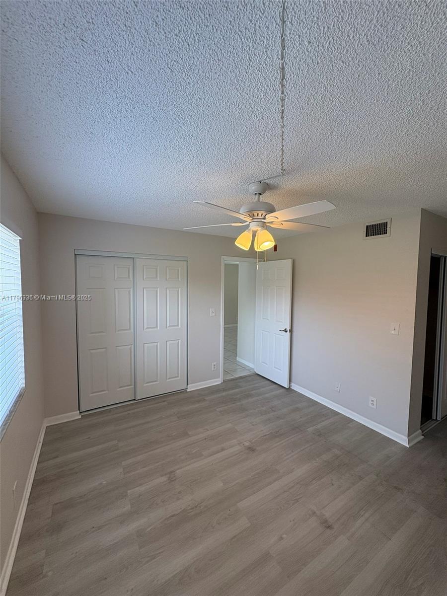 WATERS EDGE OF CORAL SPRI - Residential