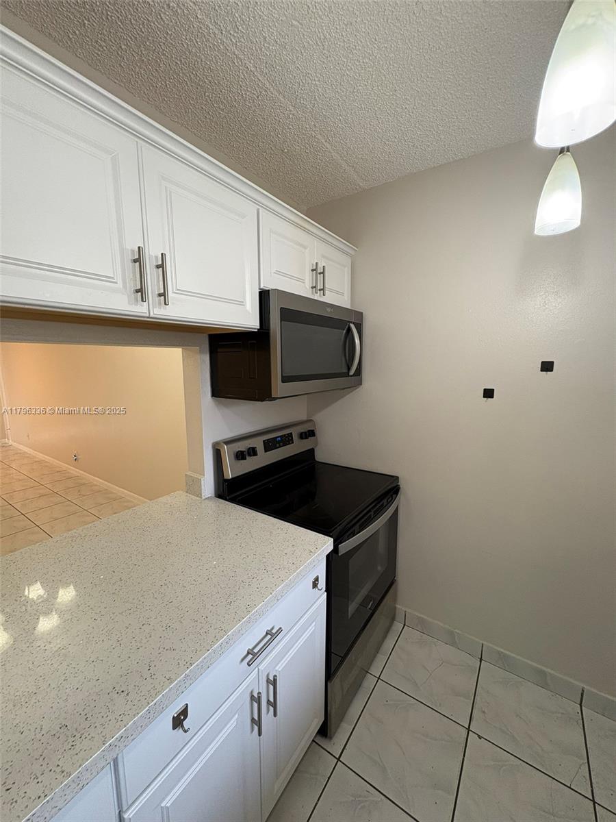 WATERS EDGE OF CORAL SPRI - Residential