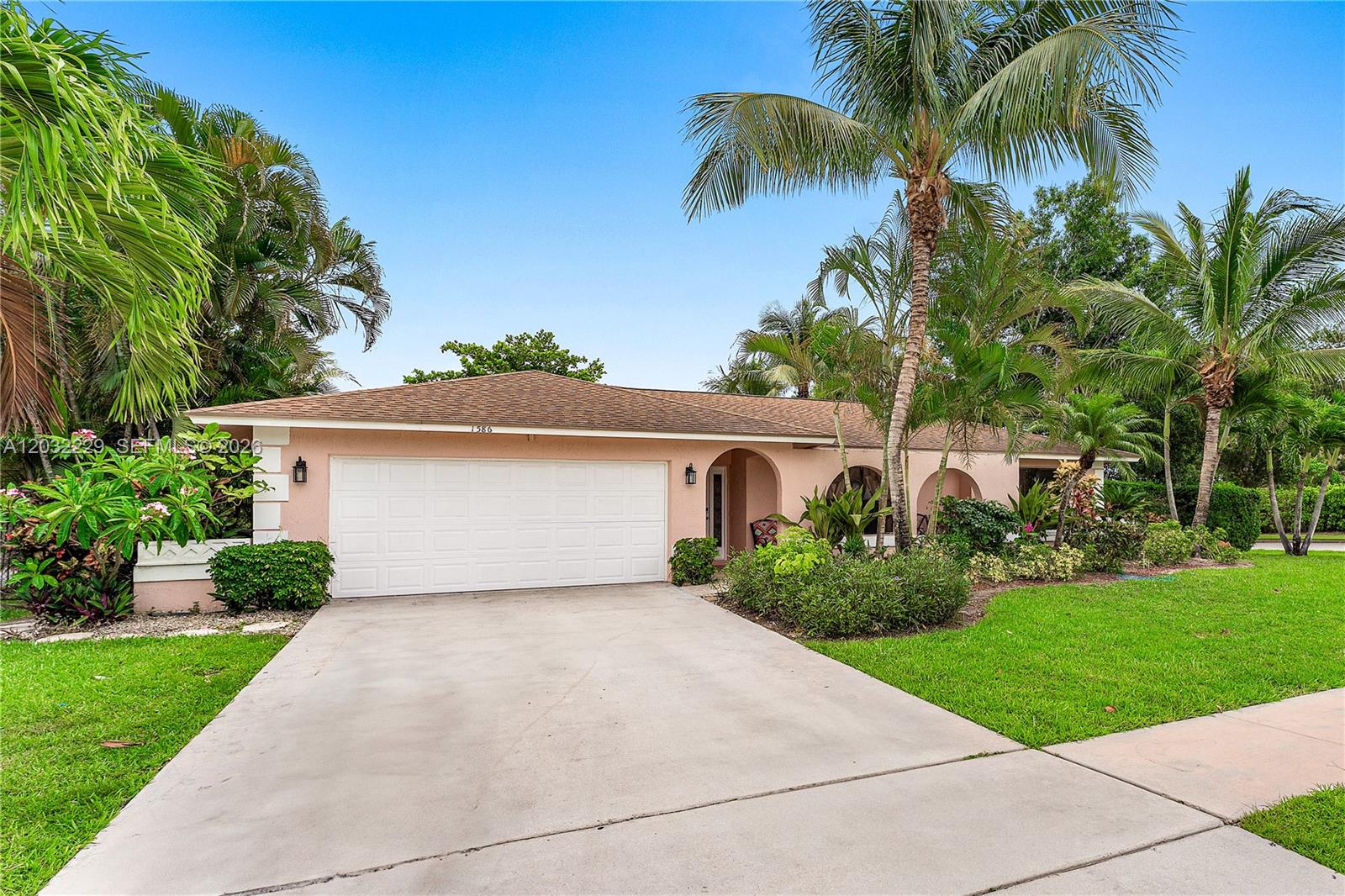 1586 Old Cypress Trl 1