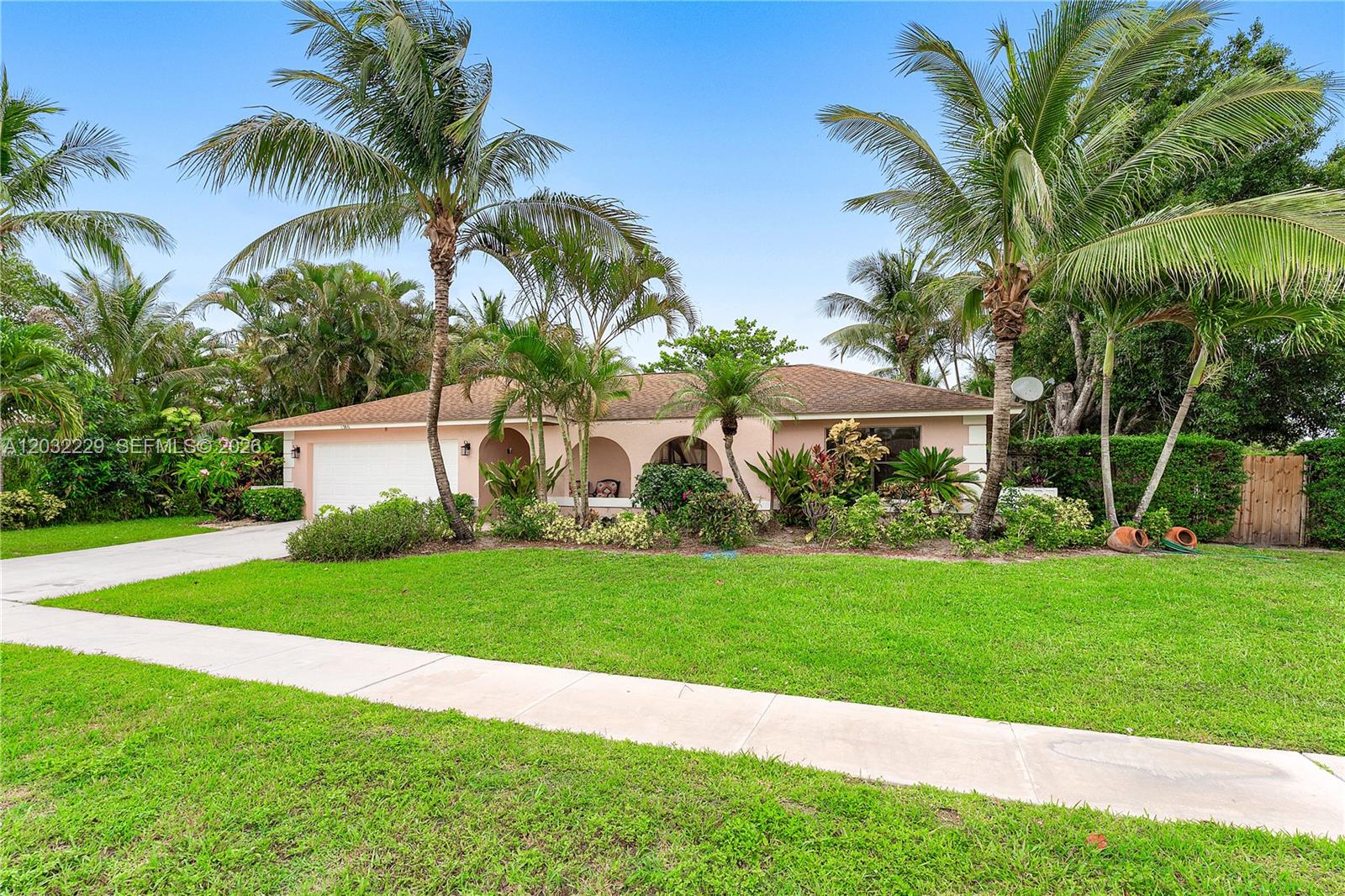 1586 Old Cypress Trl 1