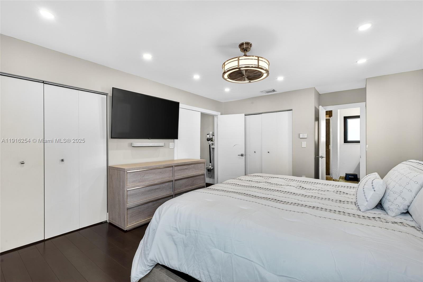 CUTLER LANDINGS 1ST ADDN - Residential