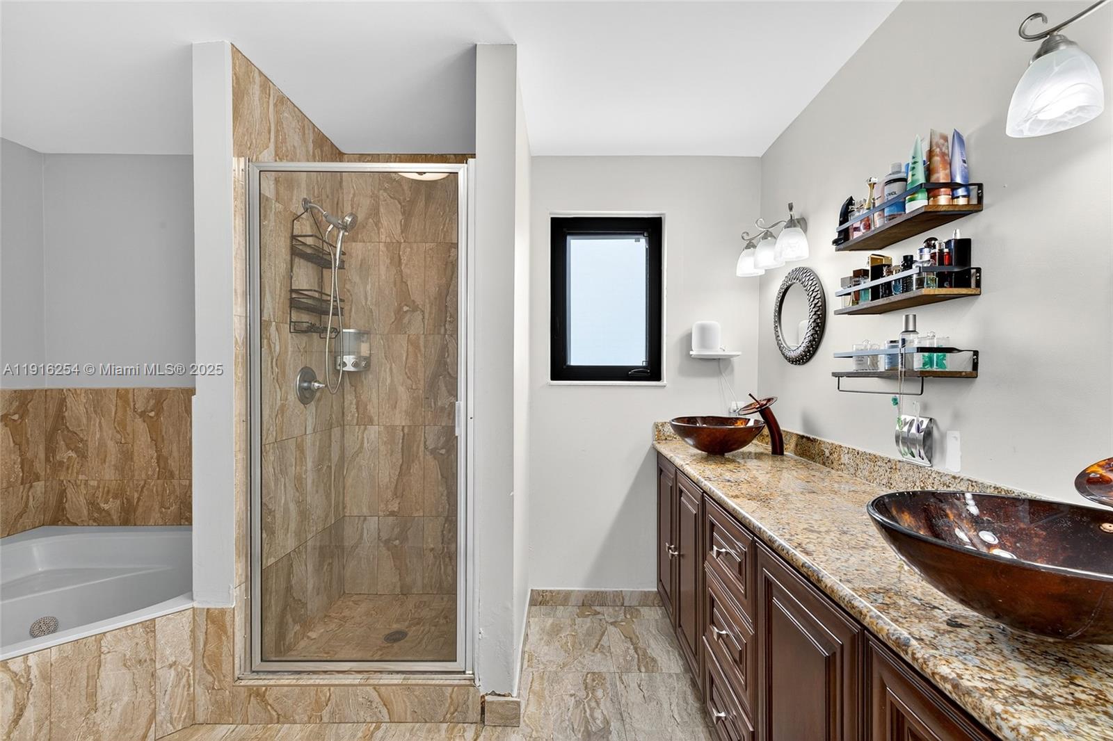 CUTLER LANDINGS 1ST ADDN - Residential