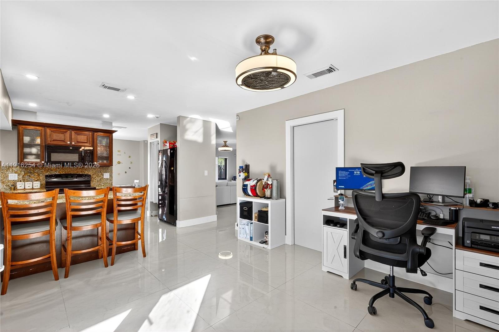 CUTLER LANDINGS 1ST ADDN - Residential