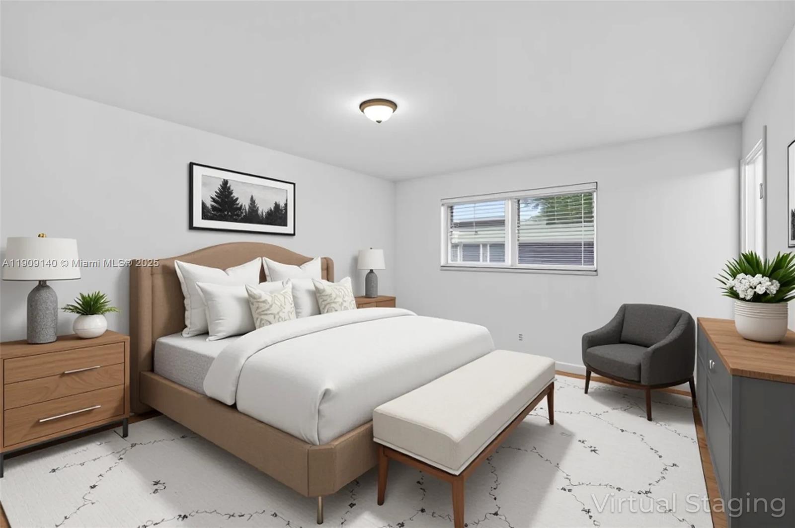 NORTH HOLLYWOOD - Residential Lease