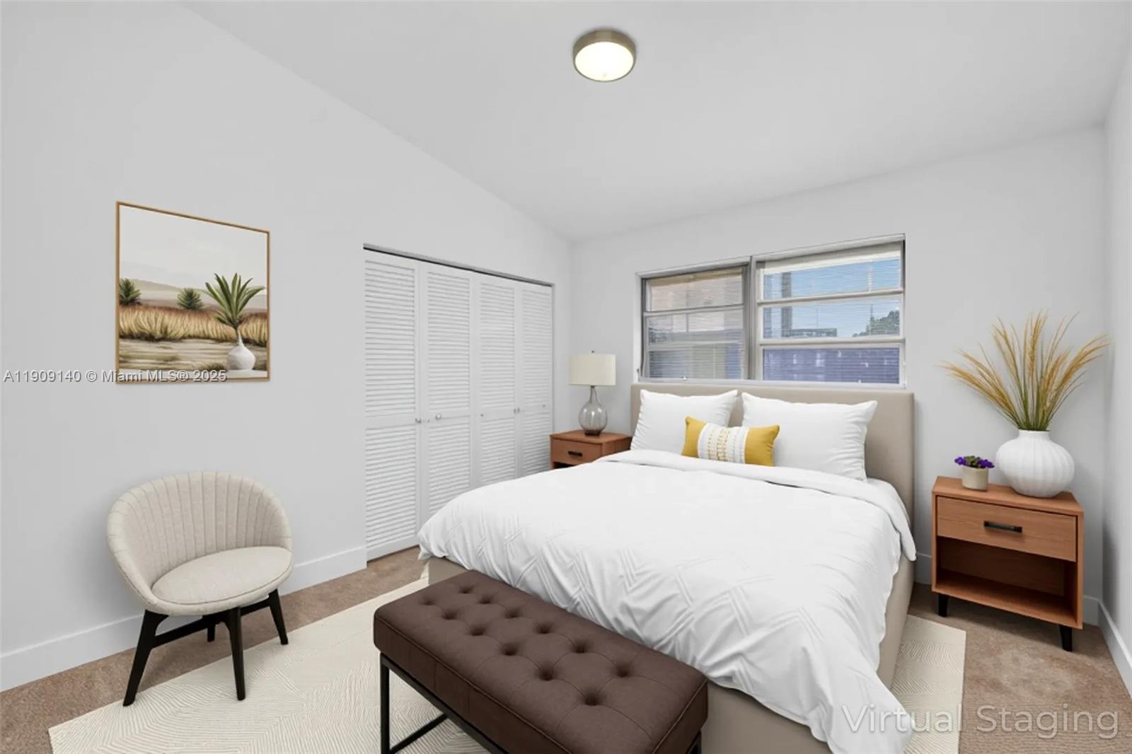 NORTH HOLLYWOOD - Residential Lease