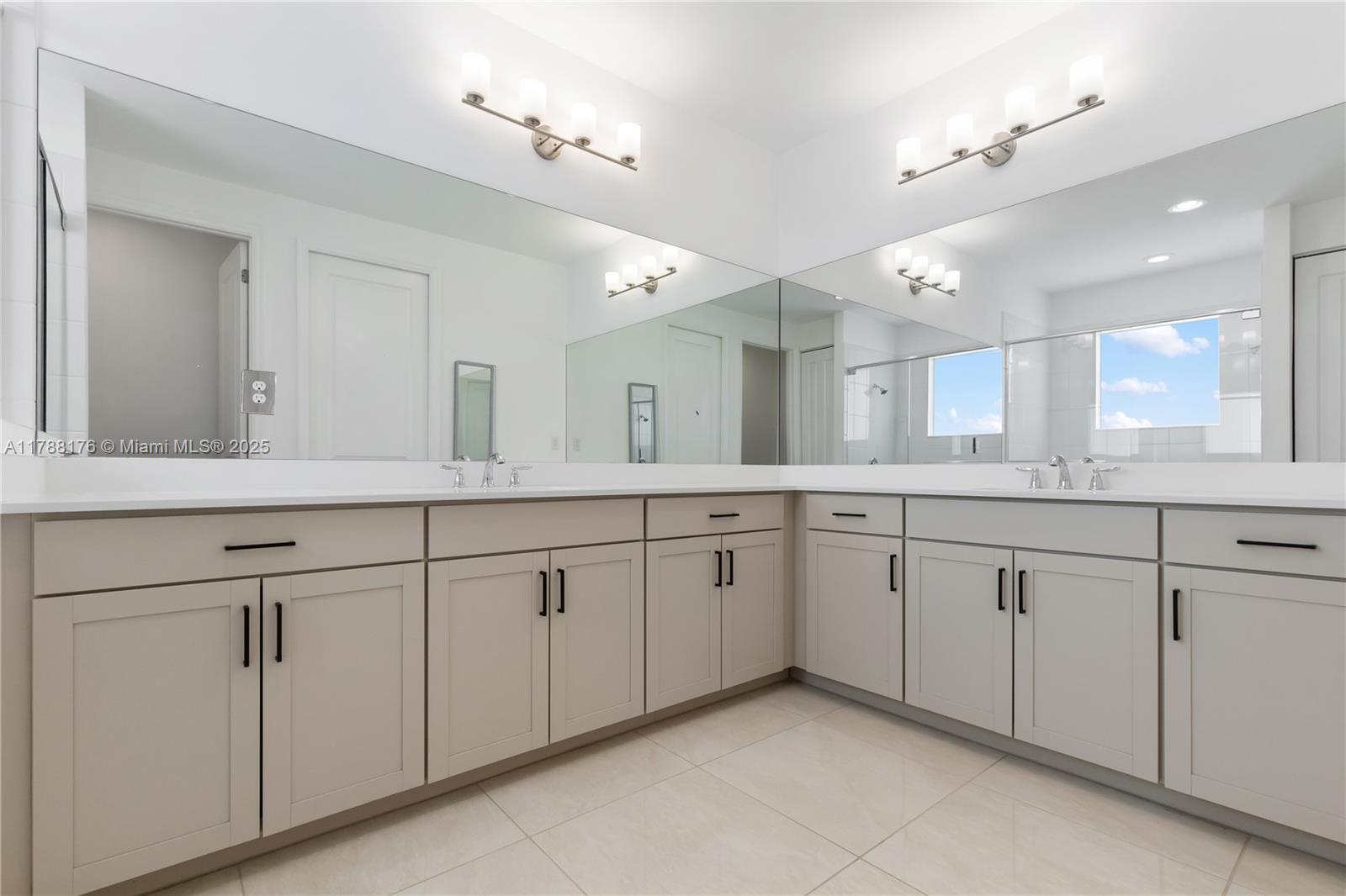 ARDEN PUD POD G SOUTH - Residential