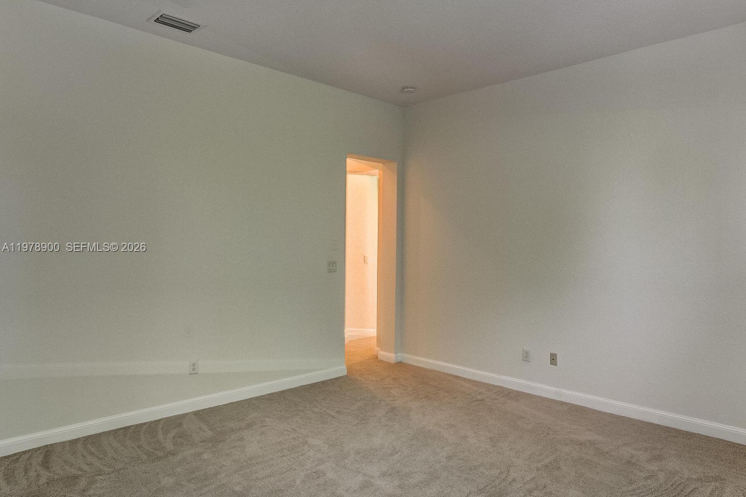 CITYSIDE CONDO - Residential