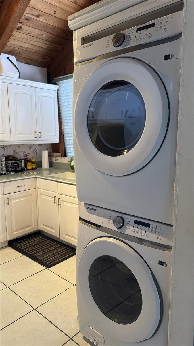 PALM-AIRE VILLAGE 4TH SEC - Residential