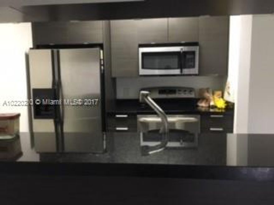 Very nice and spacious unit 2 bedroom 1 bathroom, modern kitchen with granite counter tops and stain steel appliances, washer and dryer, first floor for easy access, in a gated community with a pool, hot tub, exercise room, excellent location in Hollywood close by Hospital, Police department, schools, shopping center, Hollywood Blvd, I-95, Easy to show .