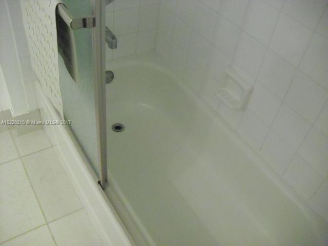 Pinehurts - Residential Lease