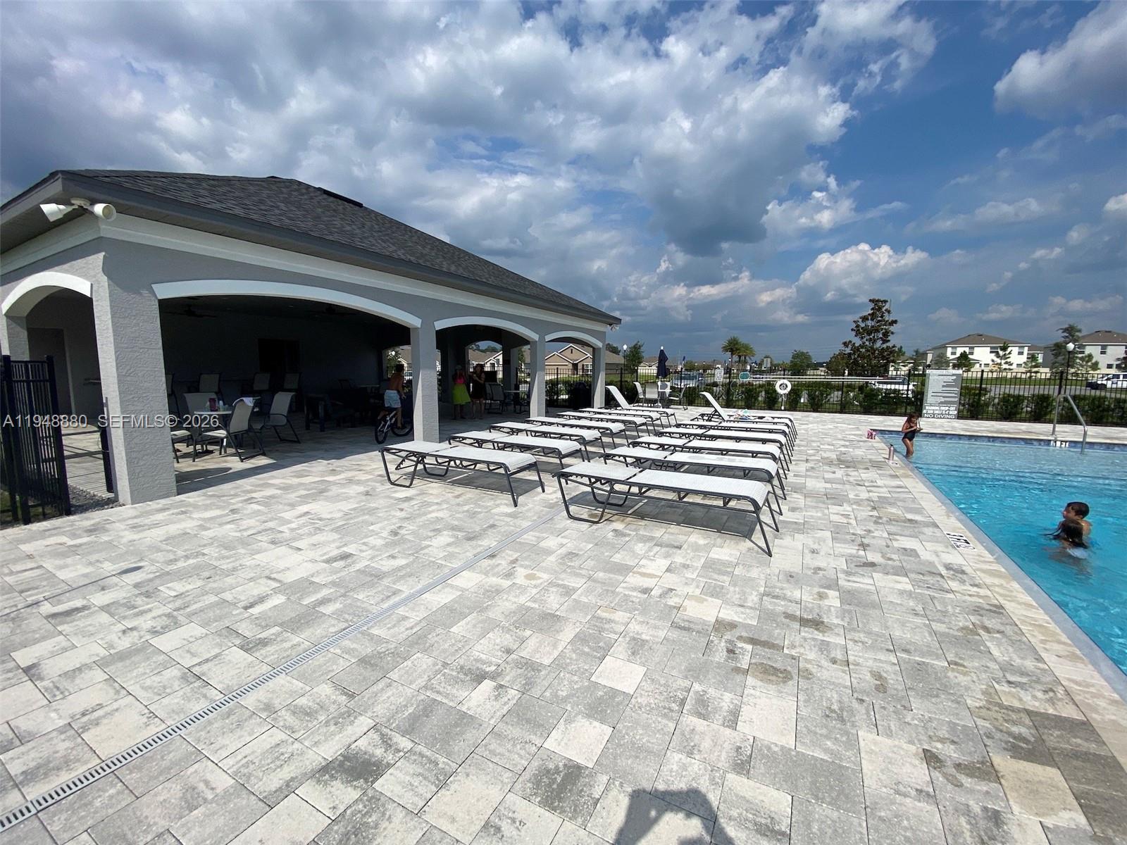 GREYSTONE HILLS PAHSE TWO - Residential