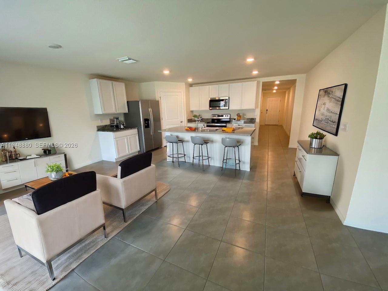 GREYSTONE HILLS PAHSE TWO - Residential