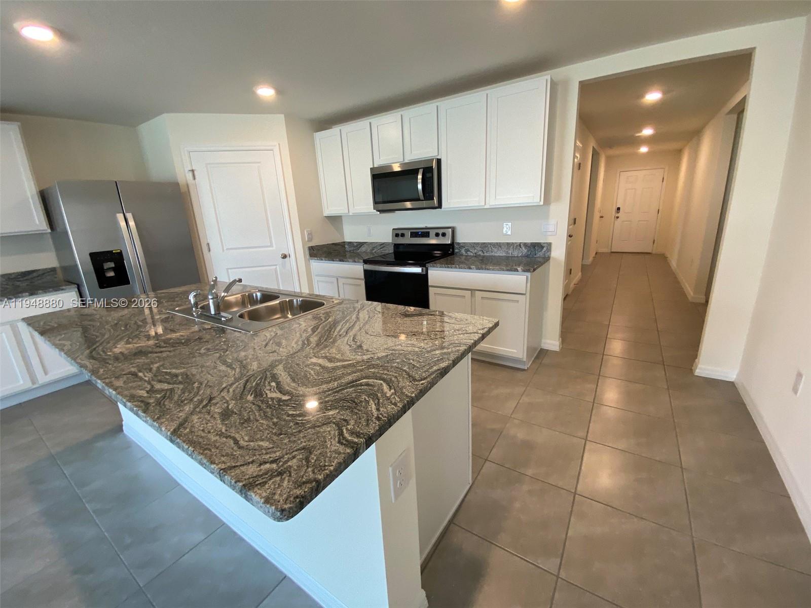 GREYSTONE HILLS PAHSE TWO - Residential