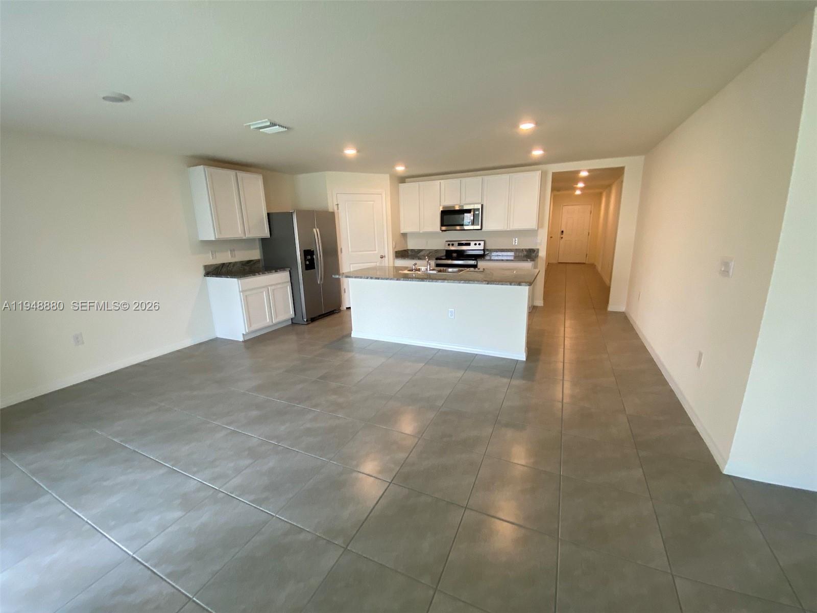 GREYSTONE HILLS PAHSE TWO - Residential