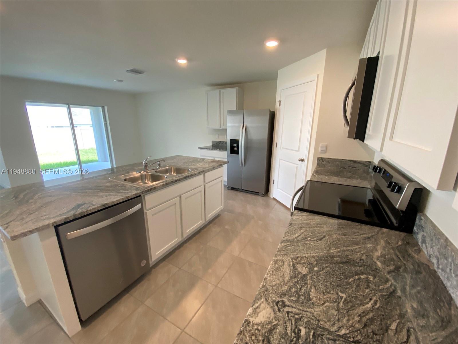 GREYSTONE HILLS PAHSE TWO - Residential