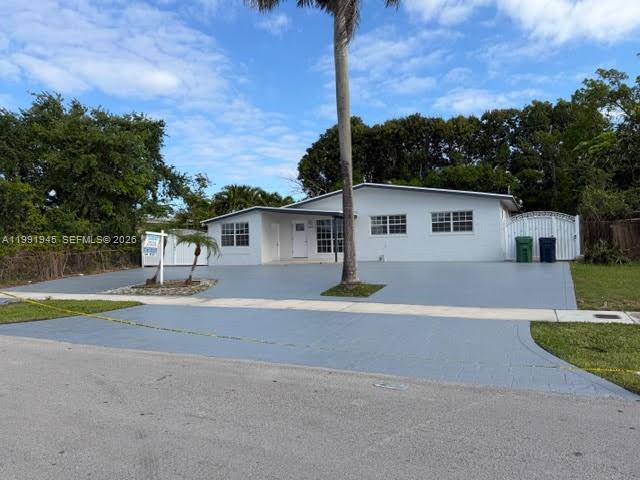 12455 SW 185th Ter