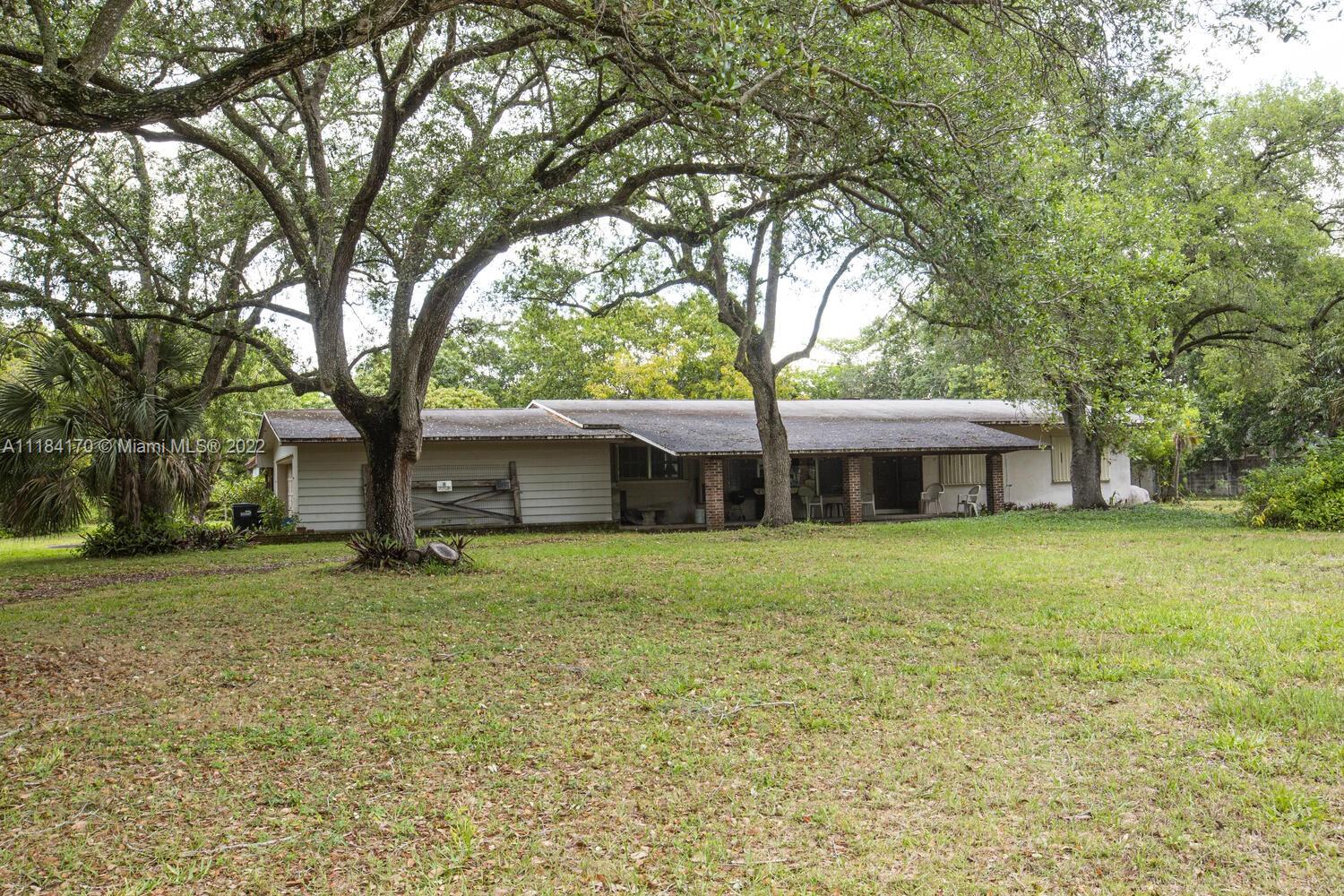 KENDAL GREEN HOMESITES - Residential