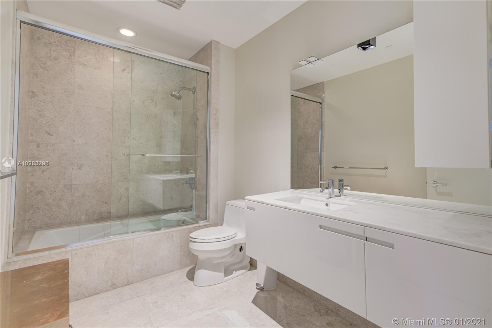 BAL HARBOUR NORTH SOUTH C - Residential