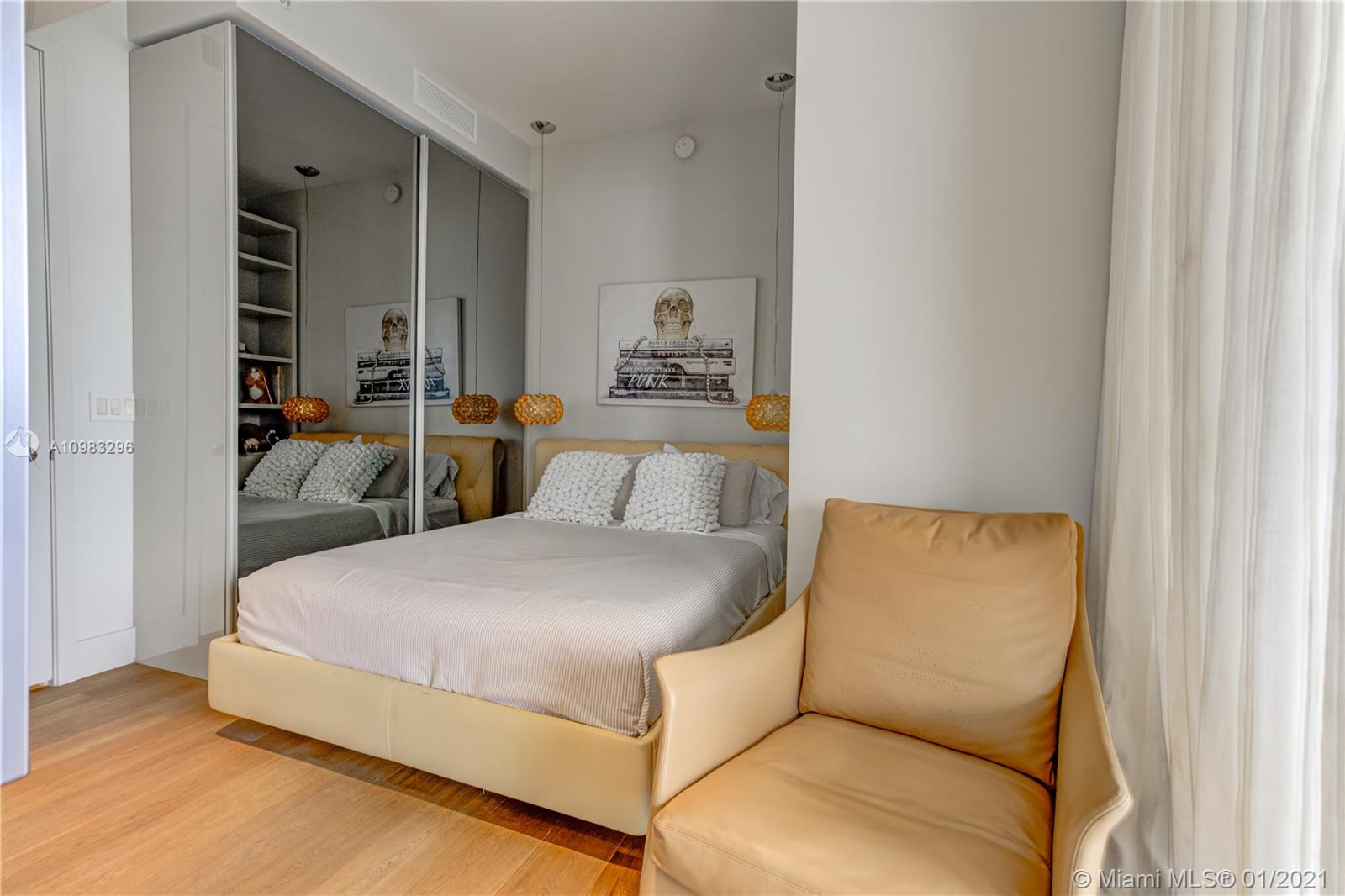 BAL HARBOUR NORTH SOUTH C - Residential