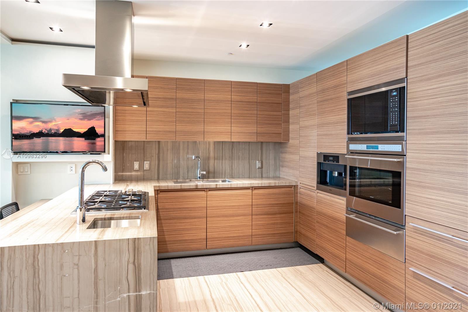 BAL HARBOUR NORTH SOUTH C - Residential