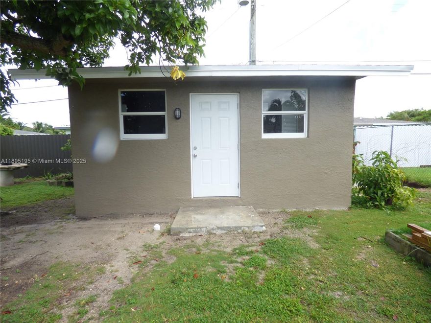Studio Apt. Fully Furnished. Just Remodeled. Landlord Pays all Utilities & Internet. Hurricane Impact Windows. New Kitchen with Granite Counters. Stunning Bath. Upgraded Ceramic Tile Floors. Big Patio. Large Fenced Backyard. Reserved Parking Space. No Pets