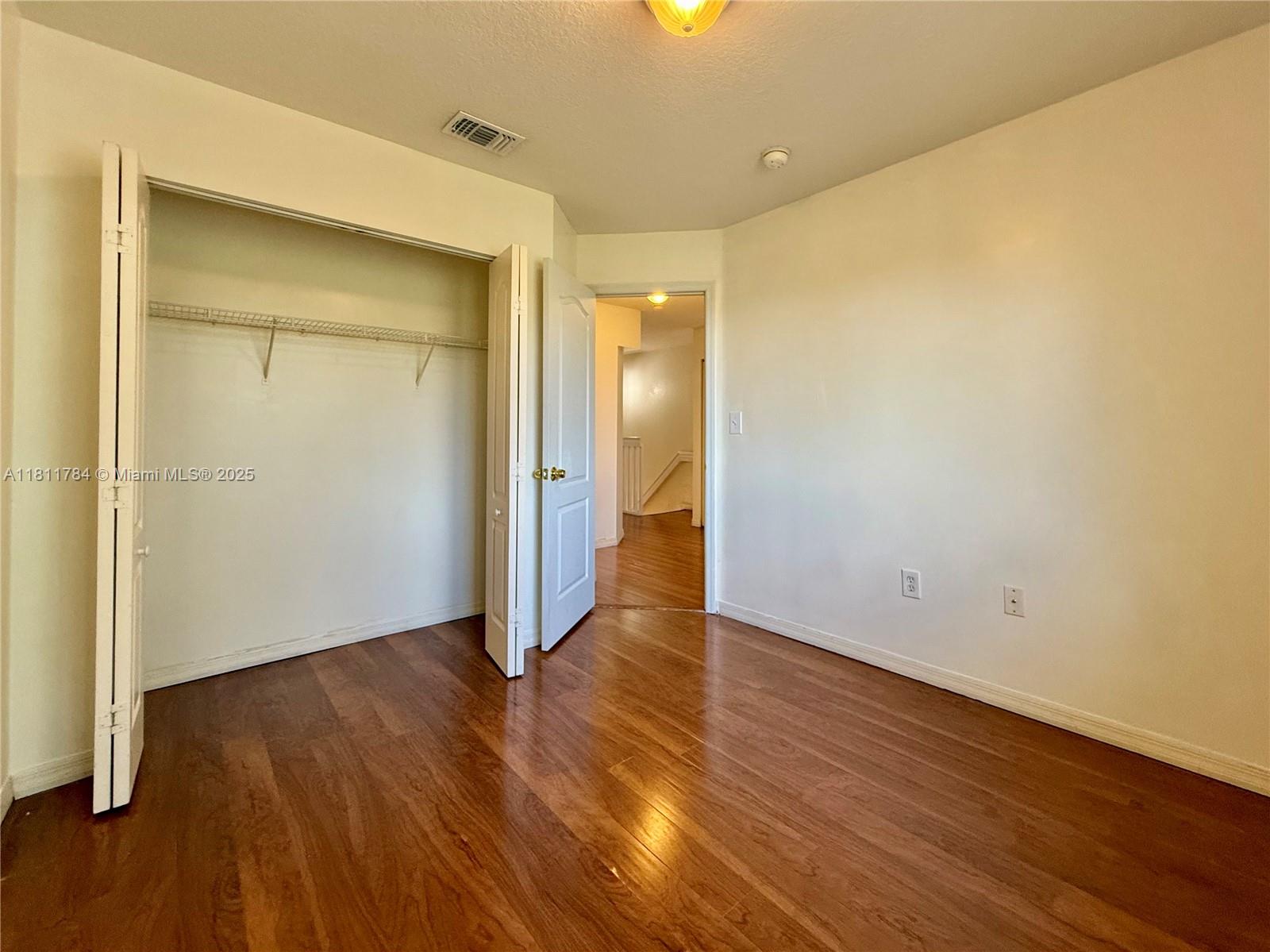 HAMPTON PLACE CONDO - Residential Lease