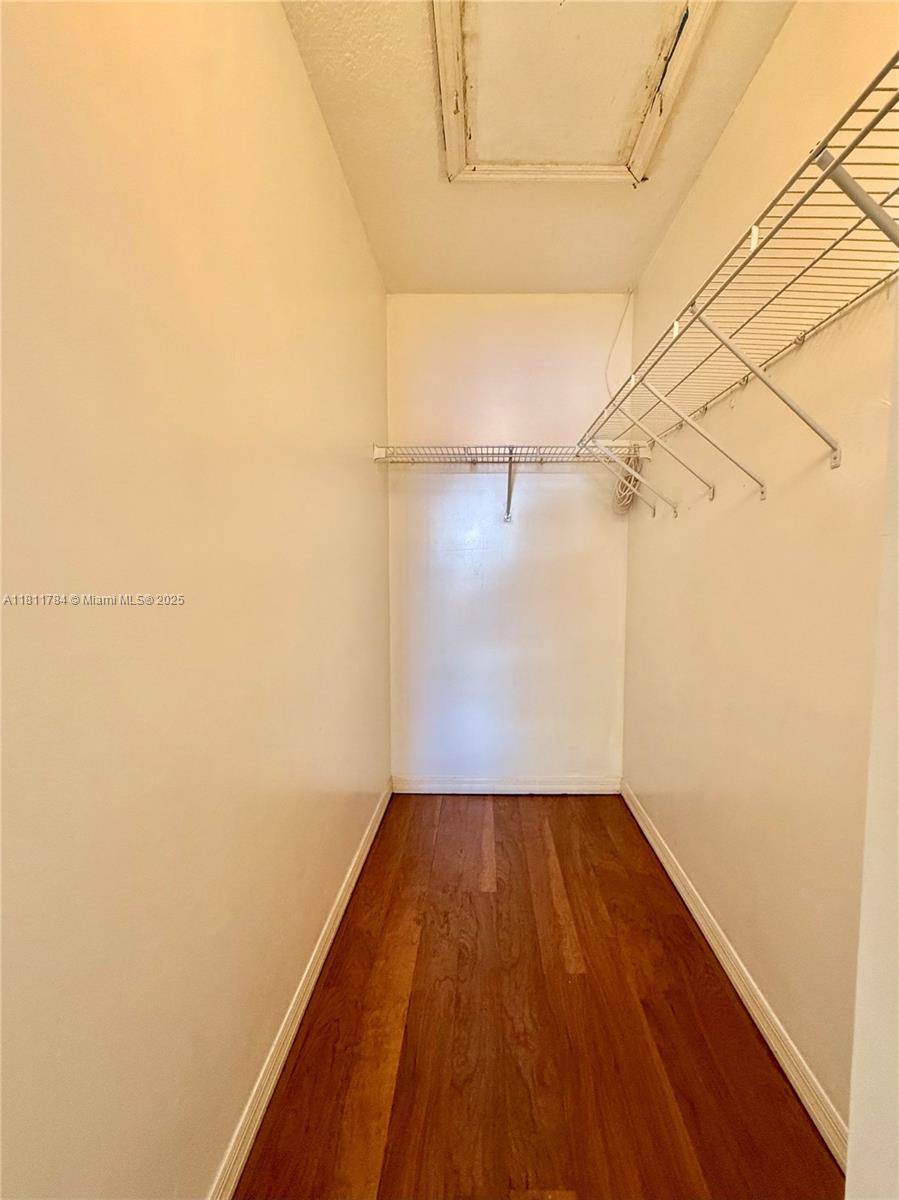 HAMPTON PLACE CONDO - Residential Lease