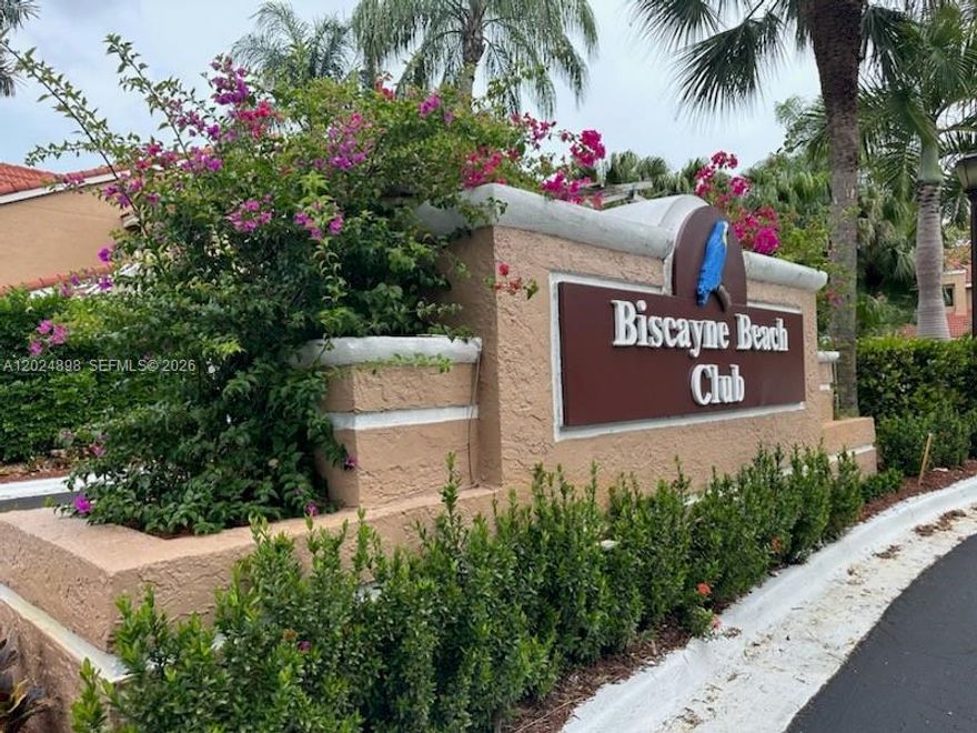 Beautiful 1-bedroom, 1-bathroom condo/townhouse located in the desirable Biscayne Beach Club community in Kendall. This well-maintained residence is in excellent condition and offers a comfortable, modern living space perfect for a primary residence or investment opportunity. Enjoy living in a very nice, contemporary, and fully fenced community with a welcoming atmosphere and convenient access to shopping, dining, schools, and major roadways throughout Miami-Dade County. A great opportunity to own in a sought-after Kendall location.
