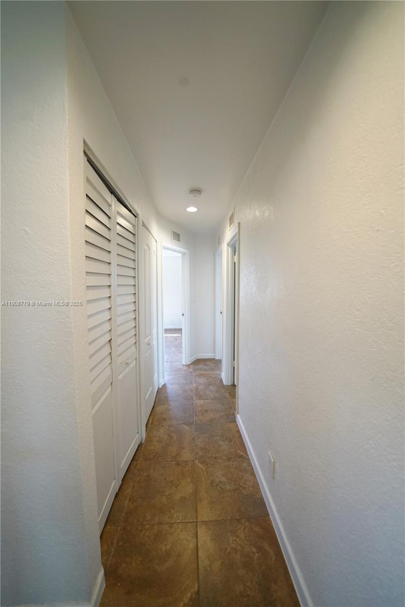 BROADVIEW PARK SEC 4 - Residential Lease