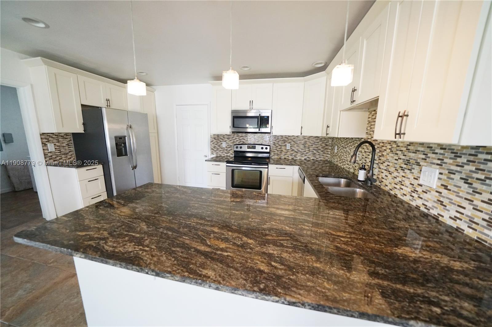 BROADVIEW PARK SEC 4 - Residential Lease