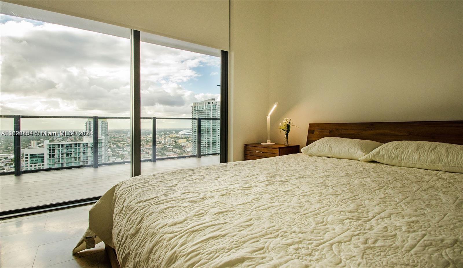 REACH CONDO - Residential Lease