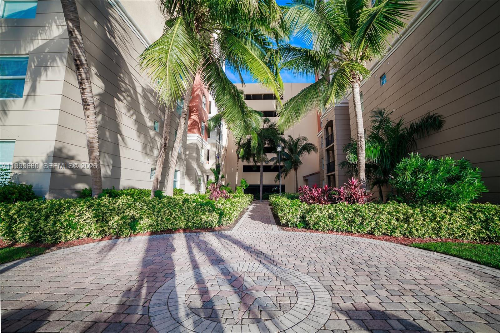 PORTO BELLAGIO CONDO - Residential Lease