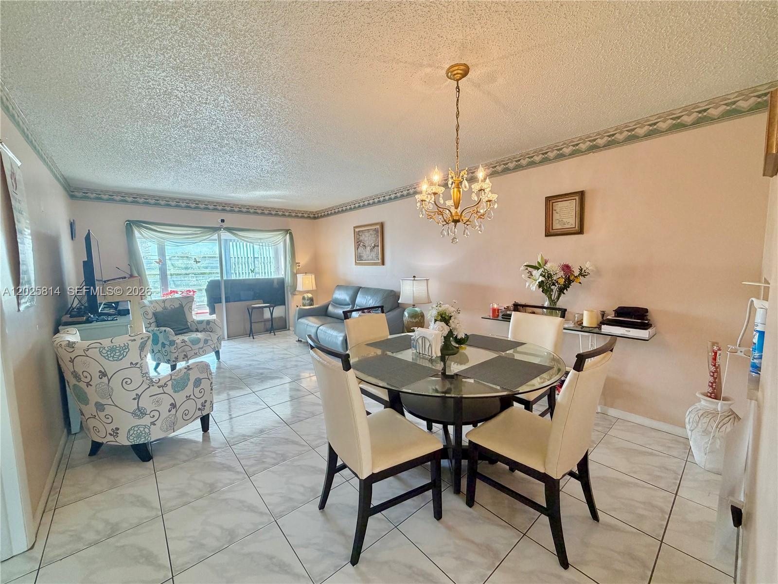 LAUDERDALE OAKS CONDO XV - Residential